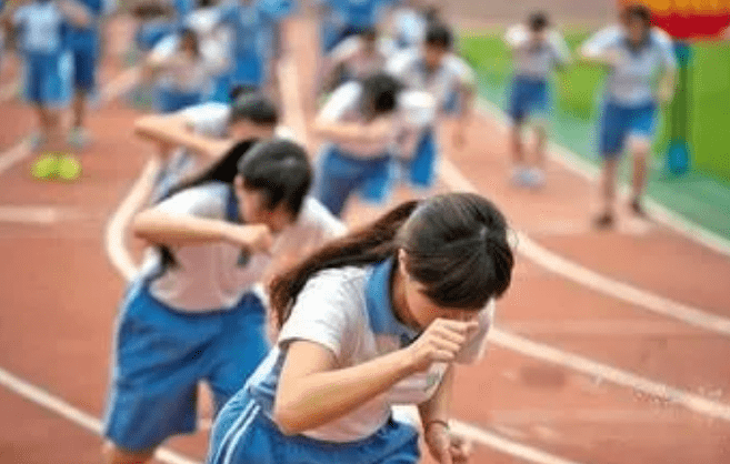 时代|当班主任被投诉：体育老师不被待见的时代应该过去了