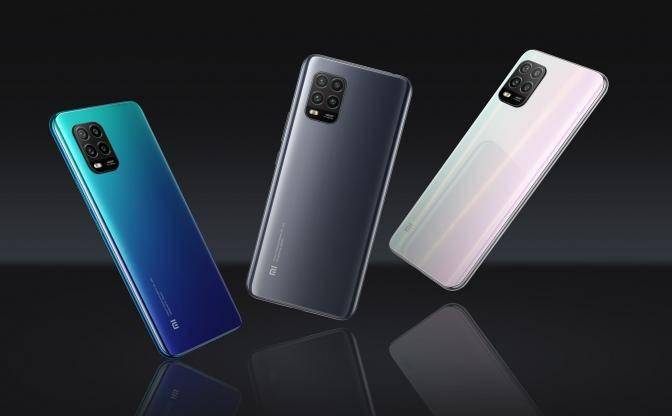 传小米、OPPO囤积手机零部件并增产，日本厂商超