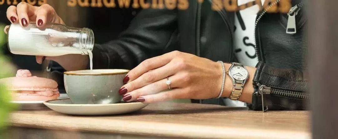 手链|外国人的“转运珠”比咱们的更灵？体坛美女名将戴着它百战百胜！