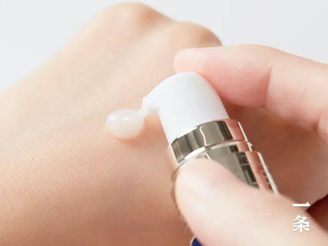 皮肤|抹出“宛如天生”的素颜肌,全靠这个小红罐面霜