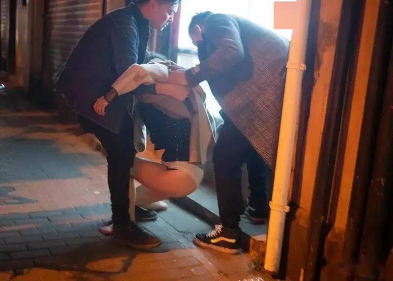 18岁女生发现自己是男的 11ad70ceeb944132bf59a0fcdeaf601c.jpeg