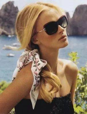 风格|丝巾是女人最好的闺蜜~