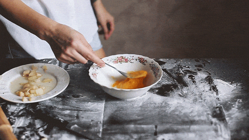 vina)和 列斯尼科夫(kolesnikov) ,创办了一个名叫魔法厨房( kitchen