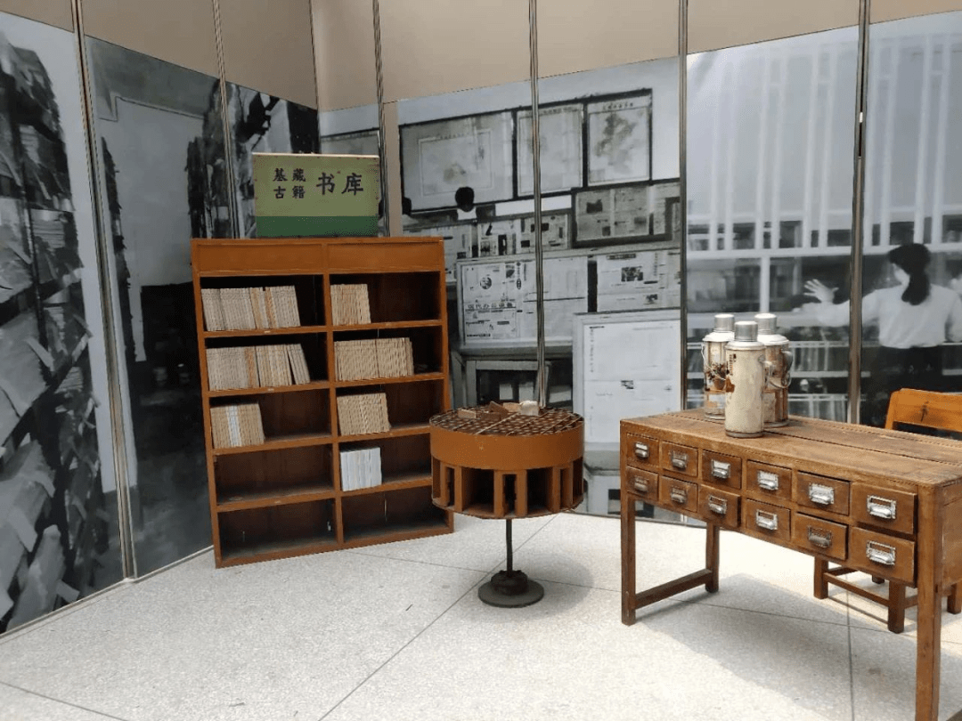 玉林市图书馆新馆今日开馆 进馆有礼 还可抢"红包"