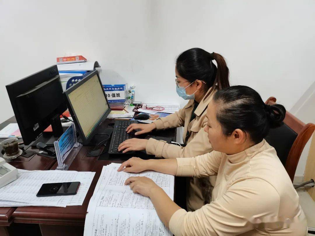 我眼中的普查人口_我为人口普查代言绘画
