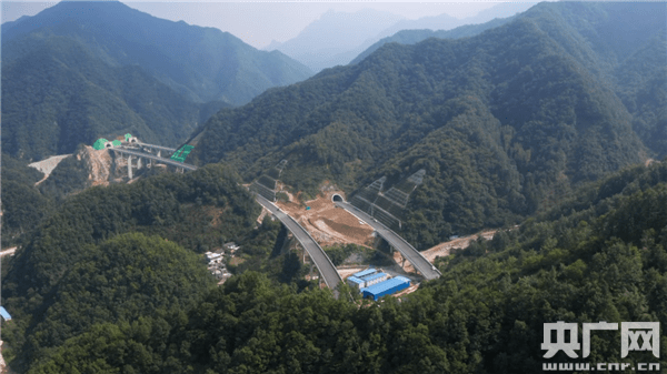 高速公路|初心如磐 使命在肩 河南交通建设领域省交通发展集团勇站C位