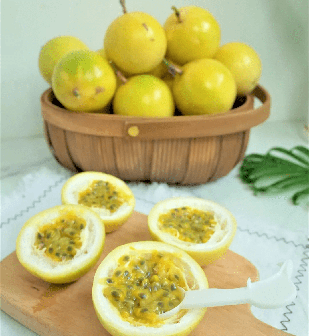 吃什么会变白漂亮 458fba6612934c92a3c3a5a6b1bbbe70.png