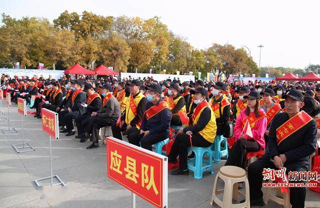 尼勒克县在人口普查中_尼勒克县乌赞中学图片(3)