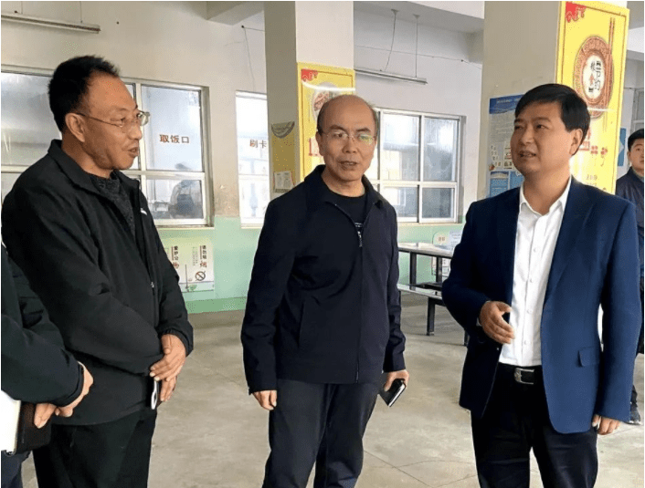 裴亮亮调研督查重点项目建设和民生实事办理工作