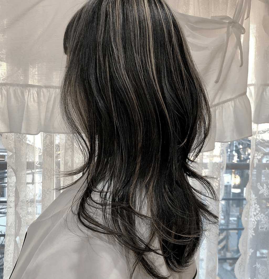 层次|学会这几点,秋季长发更迷人