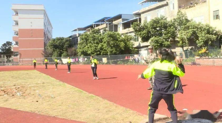 江华职业中专举办第二十三届运动会暨第八届体育节