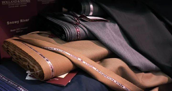 定制|镜·西服高级定制！专属、精致、时尚、优雅~