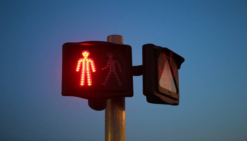 存货|财说| 智能晾衣架卖不动，好太太财报透露出四大糟糕信号