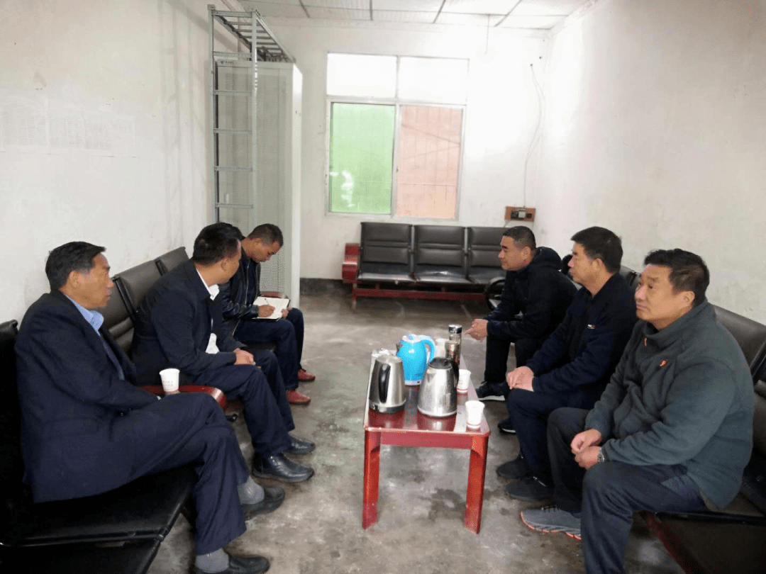【盐源新闻】县委副书记岭明调研城市管理,党风廉政等
