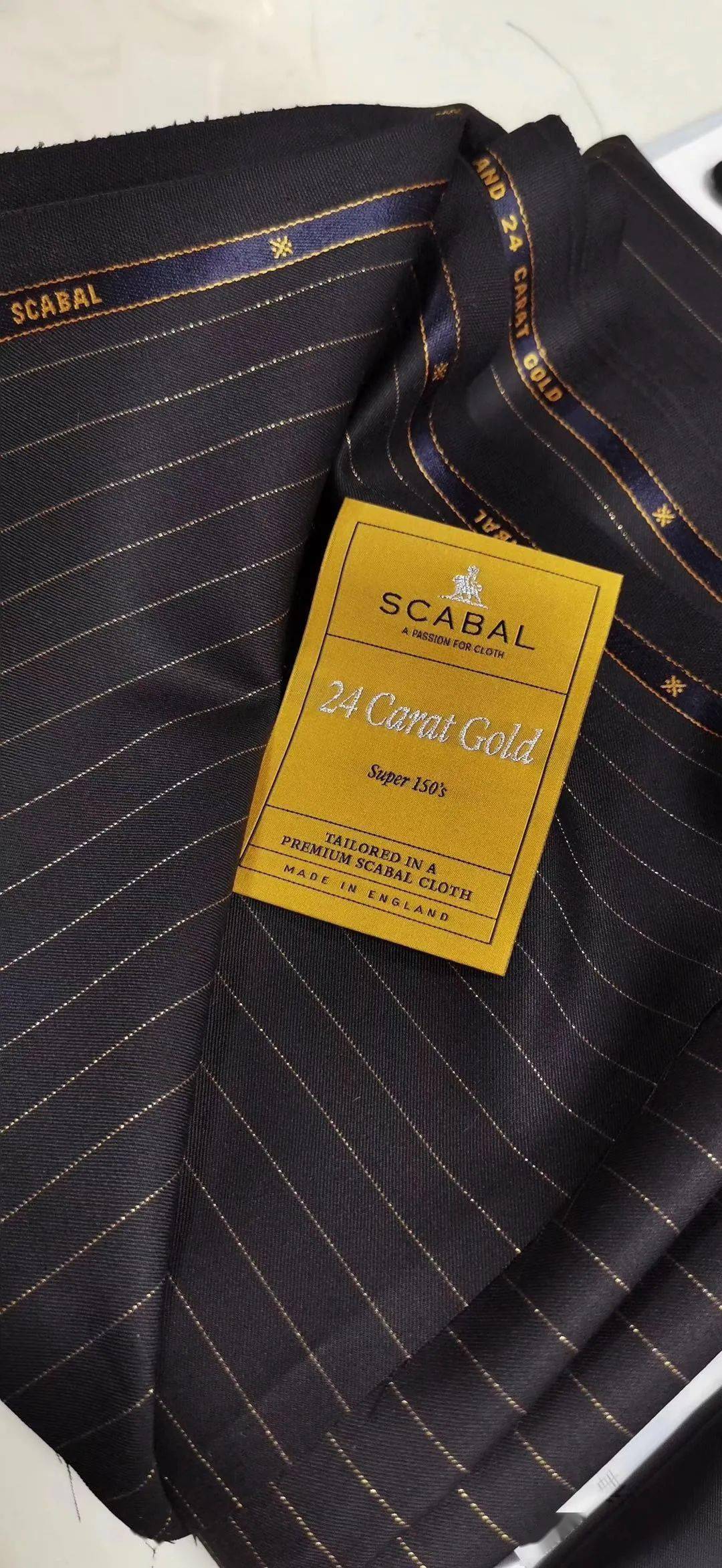 定制|镜·西服高级定制！专属、精致、时尚、优雅~