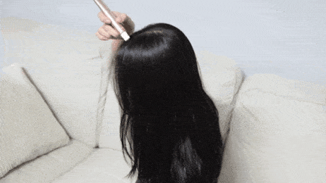 毛囊|流女星们的“狮子头”都是假象？录节目竟然当场掉下假发片，真相竟然是……