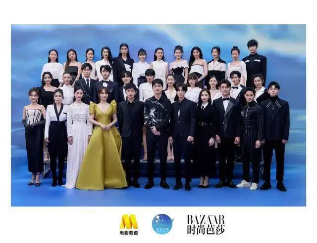 明星|杨紫究竟做了什么，在明星卸妆油的央视镜头下毫无争议的赢了！