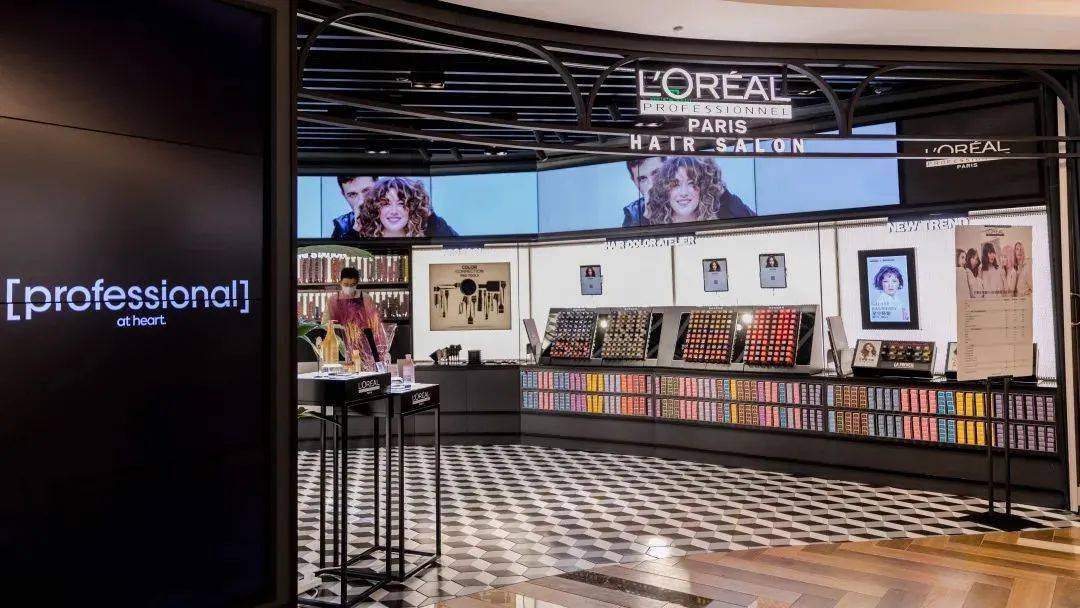 美甲|第一次坐头等舱的我竟然在那美了个发