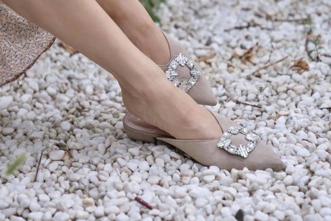 肌肤|小日常 | 比起添冬装,眼下更重要的是……