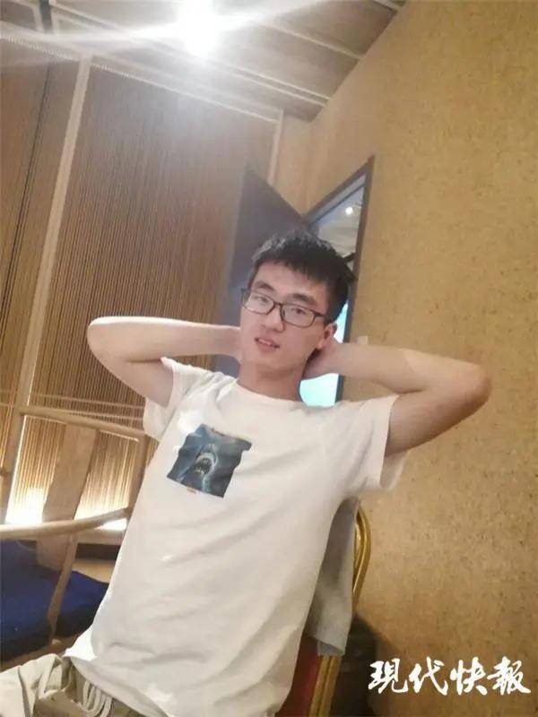 全寝|优秀会“传染”！8人，100%，全寝保研！