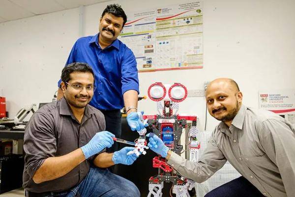 当机器人拥有痛觉后......