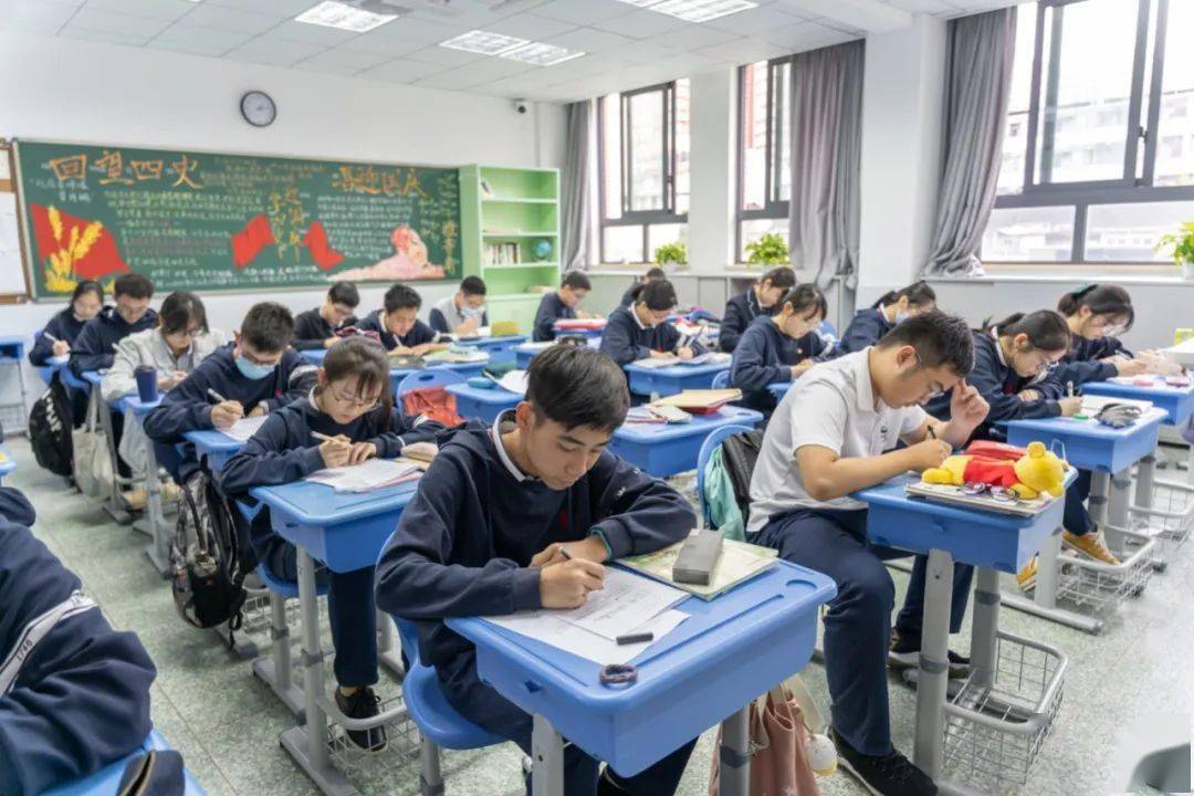 申城这10所中学的上课铃声这么好听!有你熟悉的旋律吗?_上海市