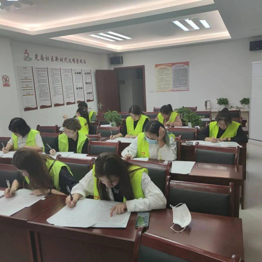 人口普查志愿者入户_人口普查入户图片