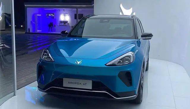 极狐汽车所有车型 0135fb125e0a40378ad782d0e39162d8.jpeg