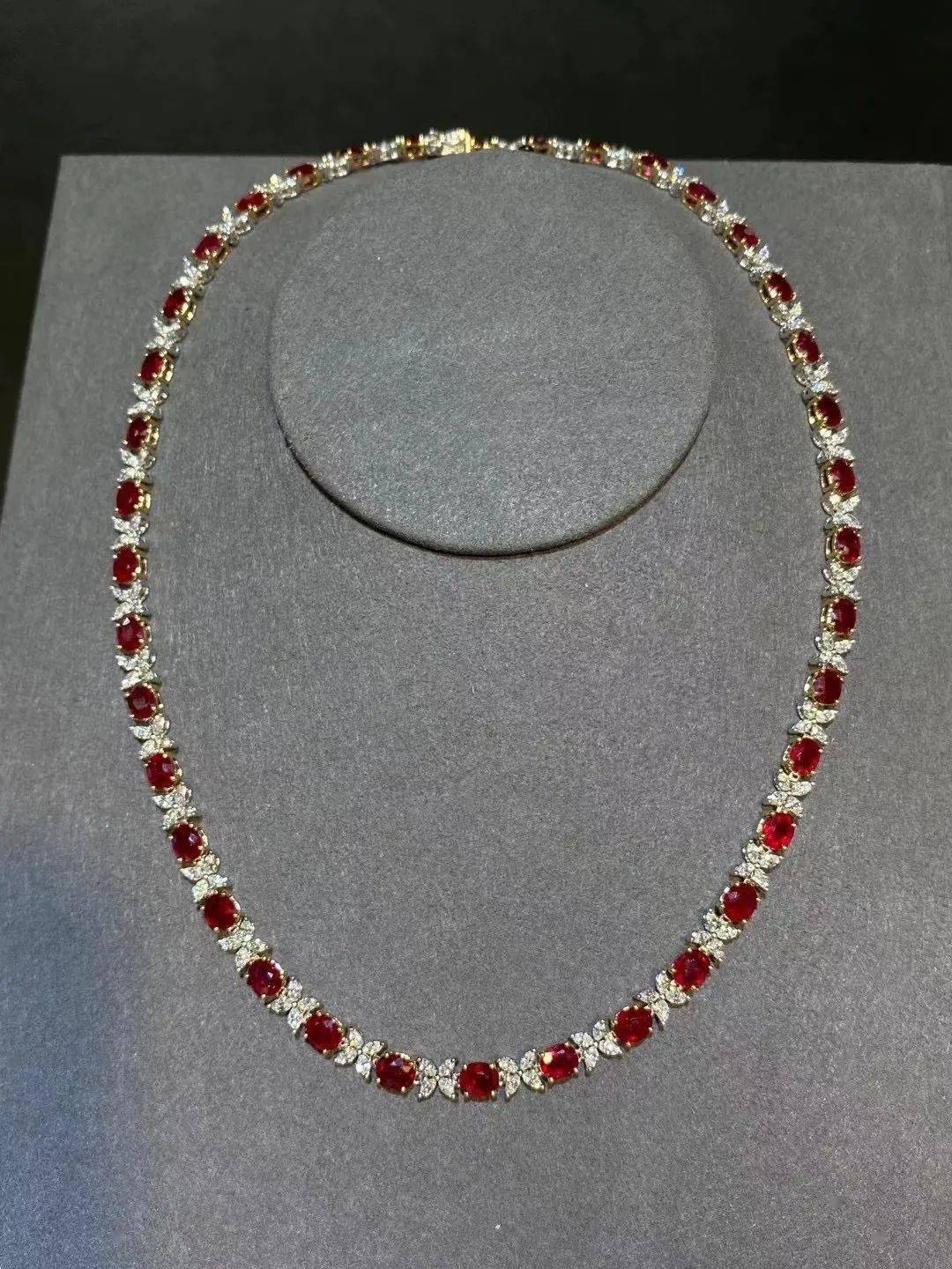 最便宜的宝石项链 a5373aec144841d6ba04dcd97dc070a6.jpeg