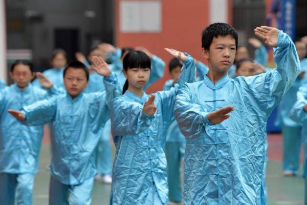 太极|全民健身——太极进校园