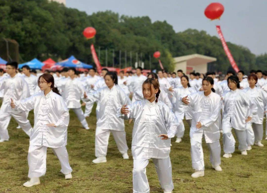 运动员风采刚柔并济中华太极