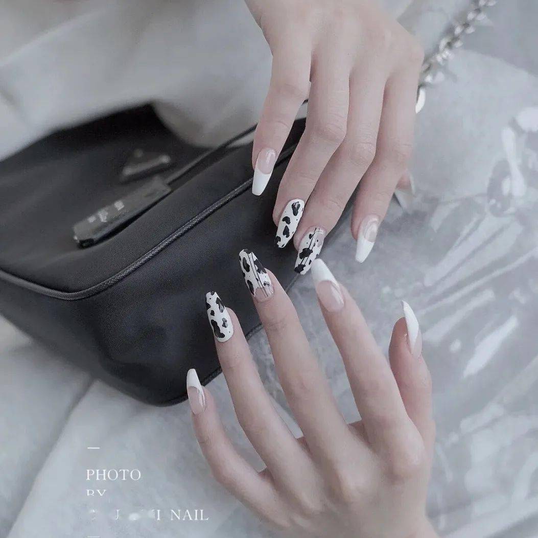 get|仅需39.9元就能get当下潮流美甲，快喊上你的小集美冲鸭！