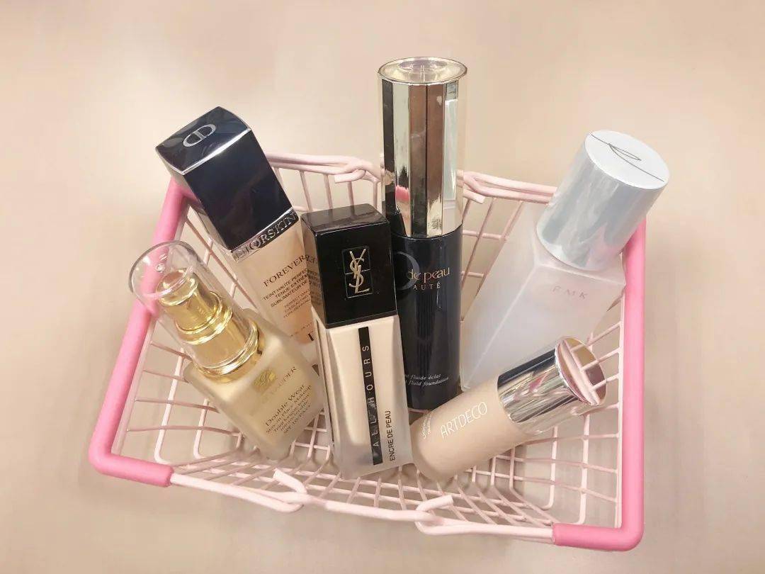 预售|200块也能化出百万化妆师同款底妆！3分钟让毛孔隐形，get粉嘟嘟的奶油肌！实在是太好看了~