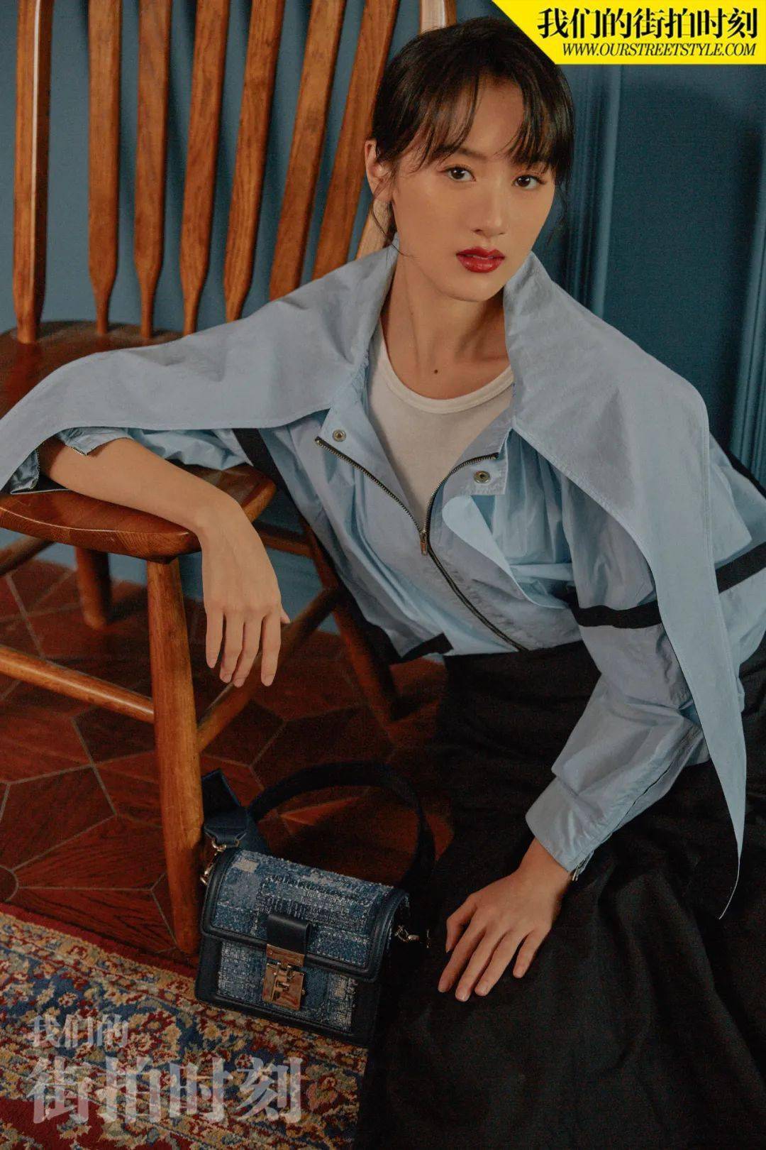 时装|胡杏儿 唐艺昕 张梓琳 TA们的穿搭满足你的秋日绮想吗？