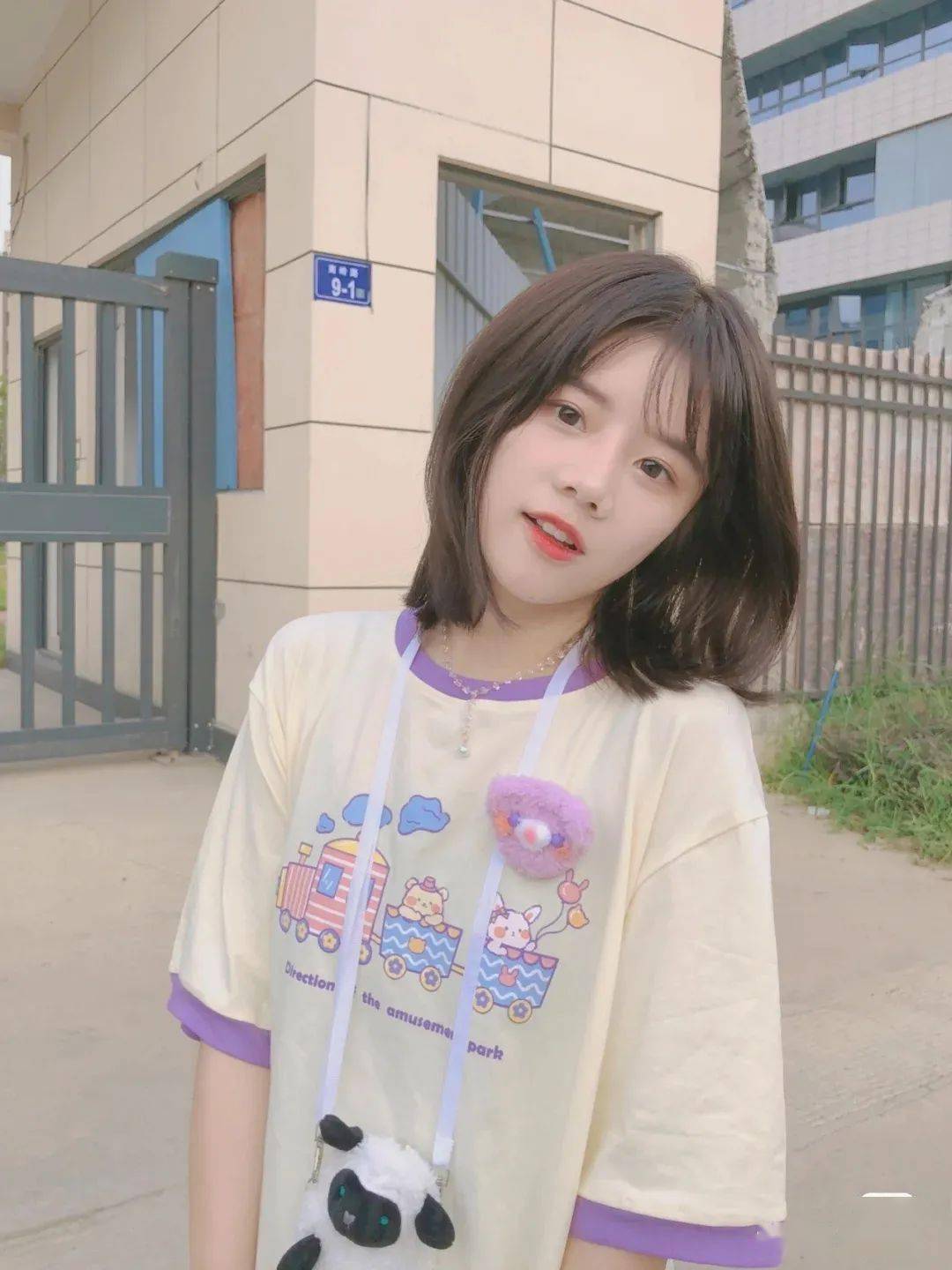 发型|女生容易最丑的3种发型，拜托你别留了！