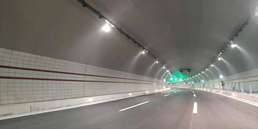 乐清市盐盆山隧道及接线工程是连接乐成主城区与乐清经济开发区的