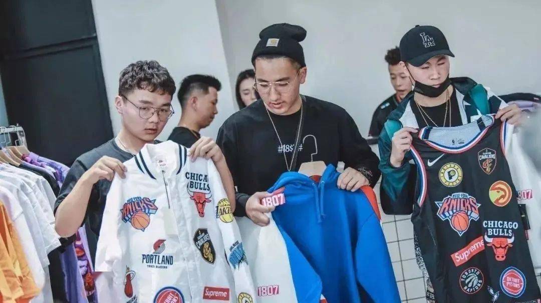 不是大熊猫不是火锅,成都的顶流竟然是它们!