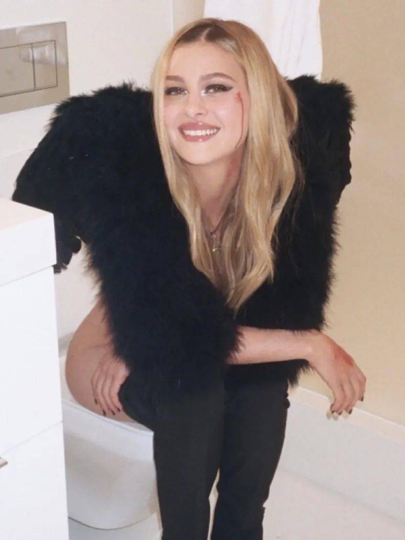 仙女|还在COS烂大街的造型？这个万圣节造型才特别！