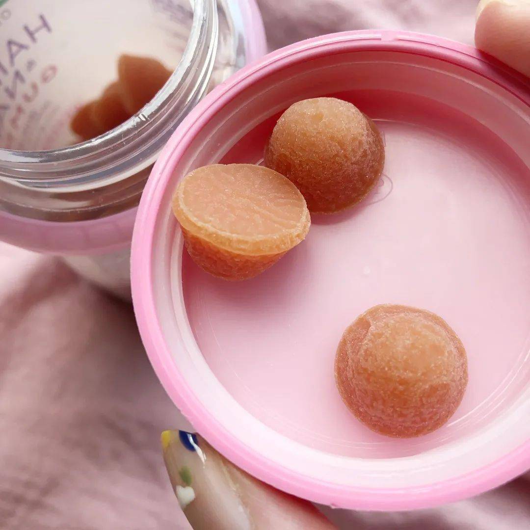 ta|十斤黑芝麻都比上2颗ta！风靡美国的这颗糖把头发越吃越密，皮肤也变好了，感觉年轻10多岁！