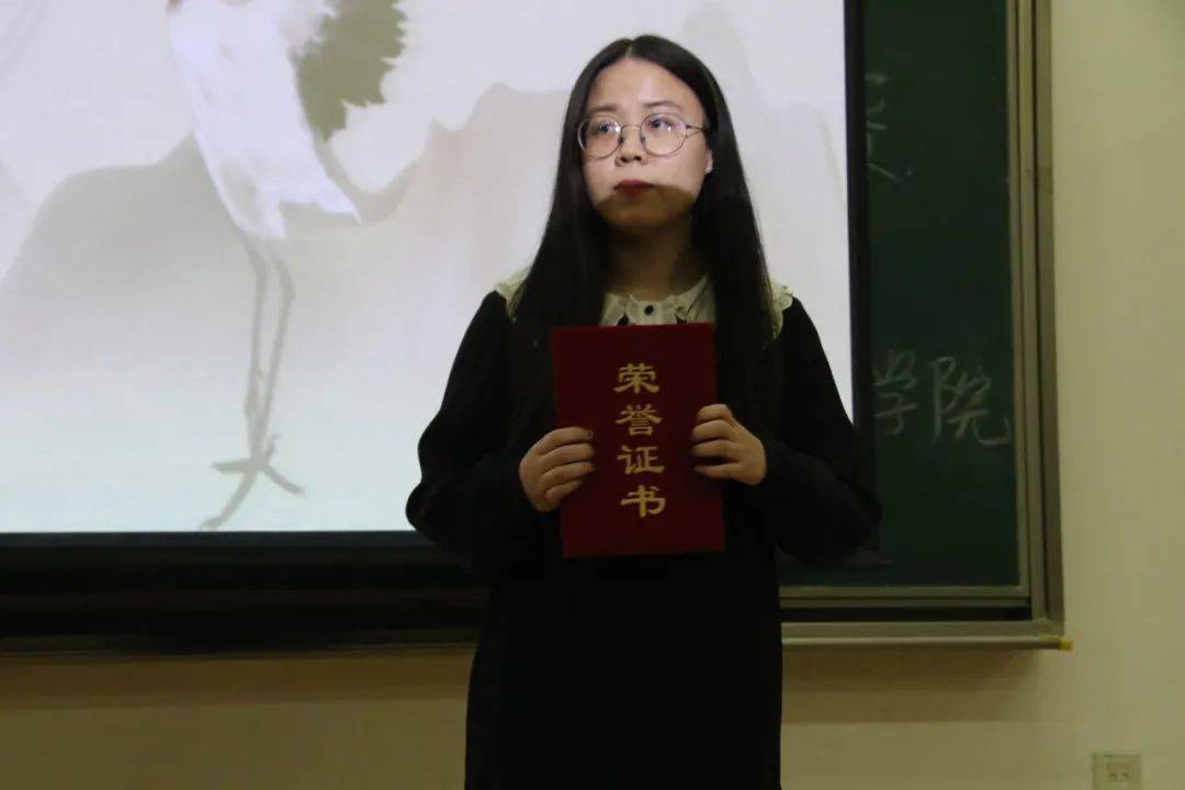 电子信息工程专排名_2020年人工智能专业招生火爆!985院校减少电子信息工