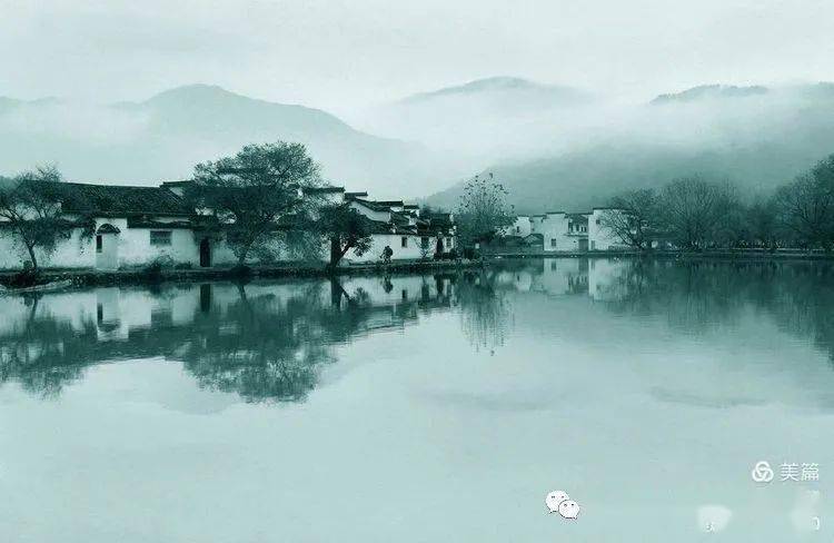 散文:《烟雨江南的朦胧之美》_雨景