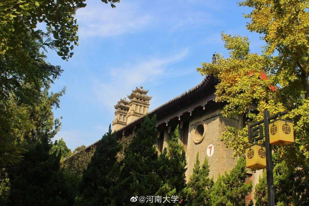 官宣|高校“官宣”秋景来了，有你的校园记忆吗？