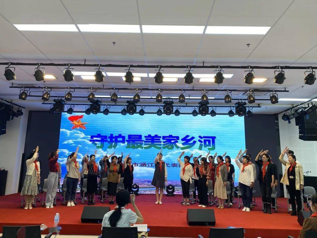 怎样上好少先队活动课 72d3cebb39d5403694ba00c7ace66922.jpeg