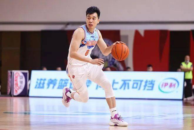 cba 第7轮数据之最:哈达迪17个篮板 曾令旭17次助攻