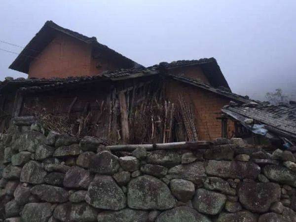 南宁市完成农村危房改造11.11万户!约40万