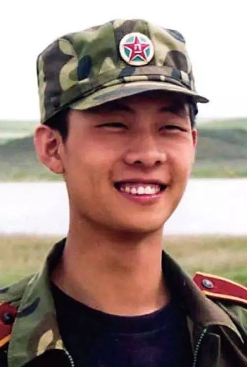 张译能演活中国军人,是因为他本身就曾是中国军人!