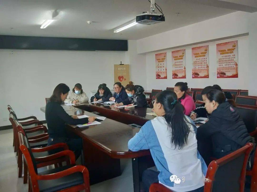 街道第七次人口普查领导小组(2)