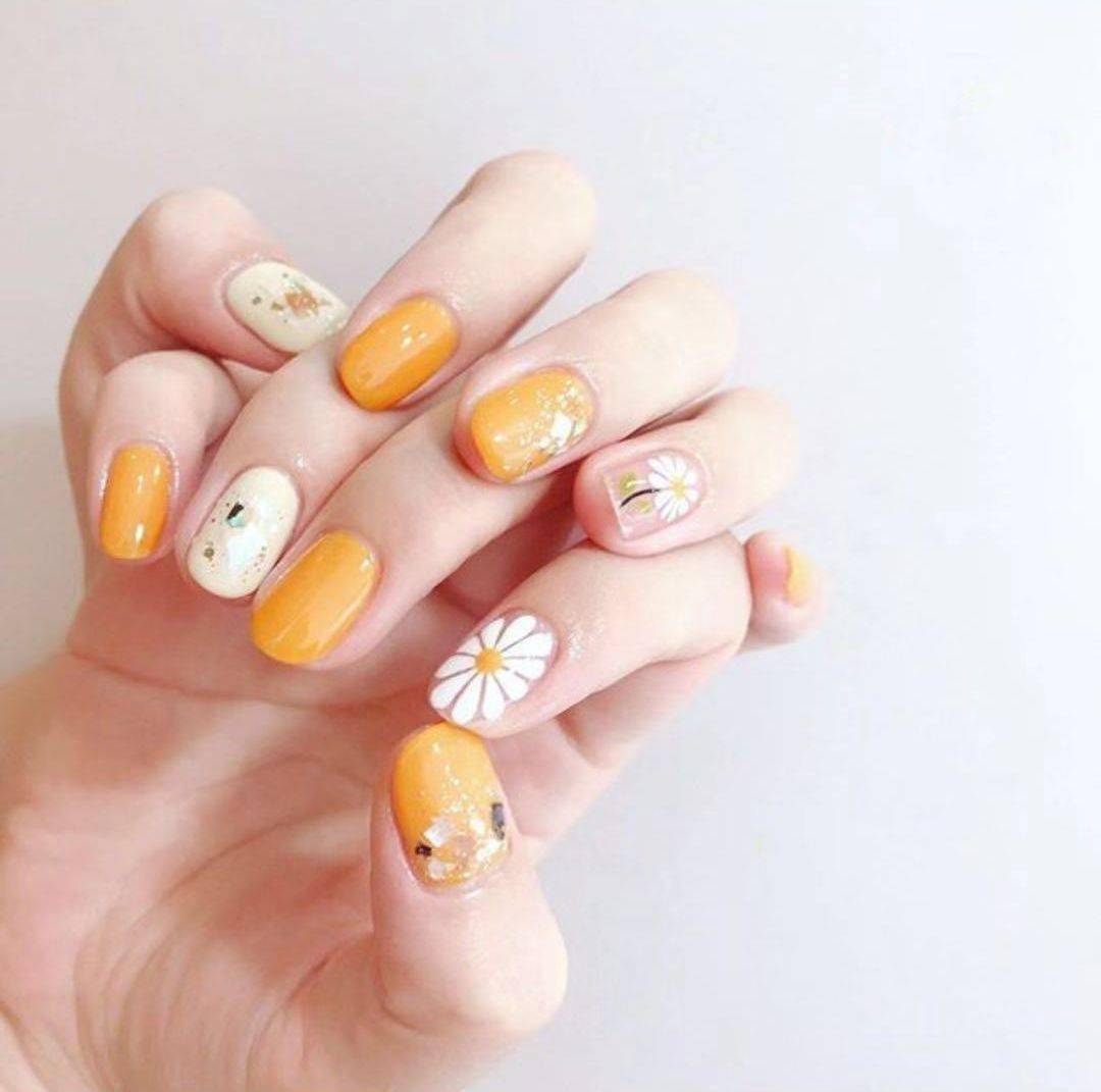 颜色|2020秋冬的流行色美甲都太好看了