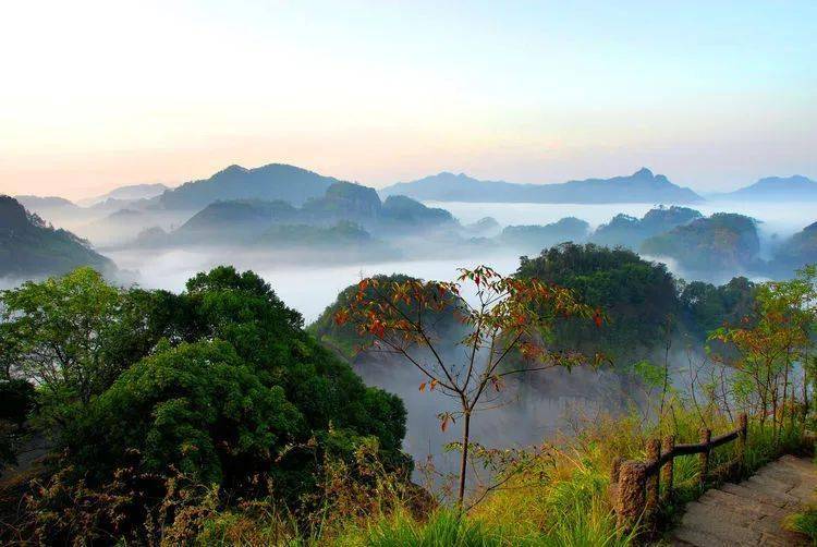 闽北美景壮美武夷山天游峰云海