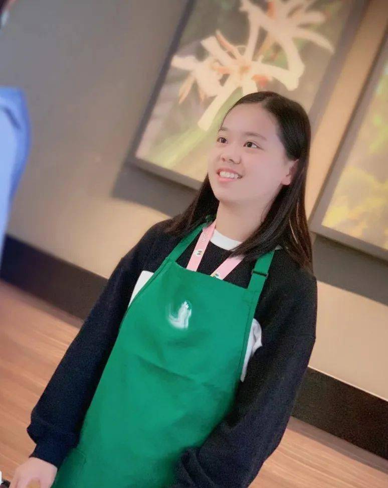 优秀作品 张涵菱:a meaningful day at starbucks